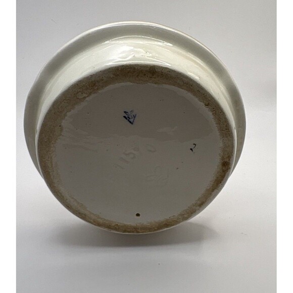 Goebel Ashtray Boy With Ball Has TMK1 and TMK2 Marks - Picture 10 of 15